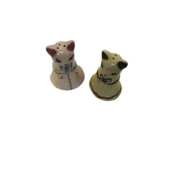 Kittens Ceramic Salt & Pepper Shakers Siamese Cat Japan 3 1/8" Pink Green Read - Picture 2 of 10